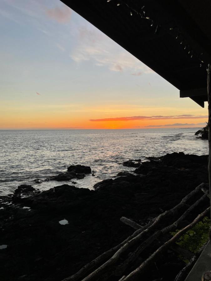 Oceanfront Delight Apartment Kailua-Kona Bagian luar foto